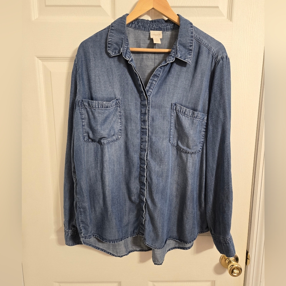 Chico's Light Blue Chambray Lyocell Shirt Button Front   Size 3 XL